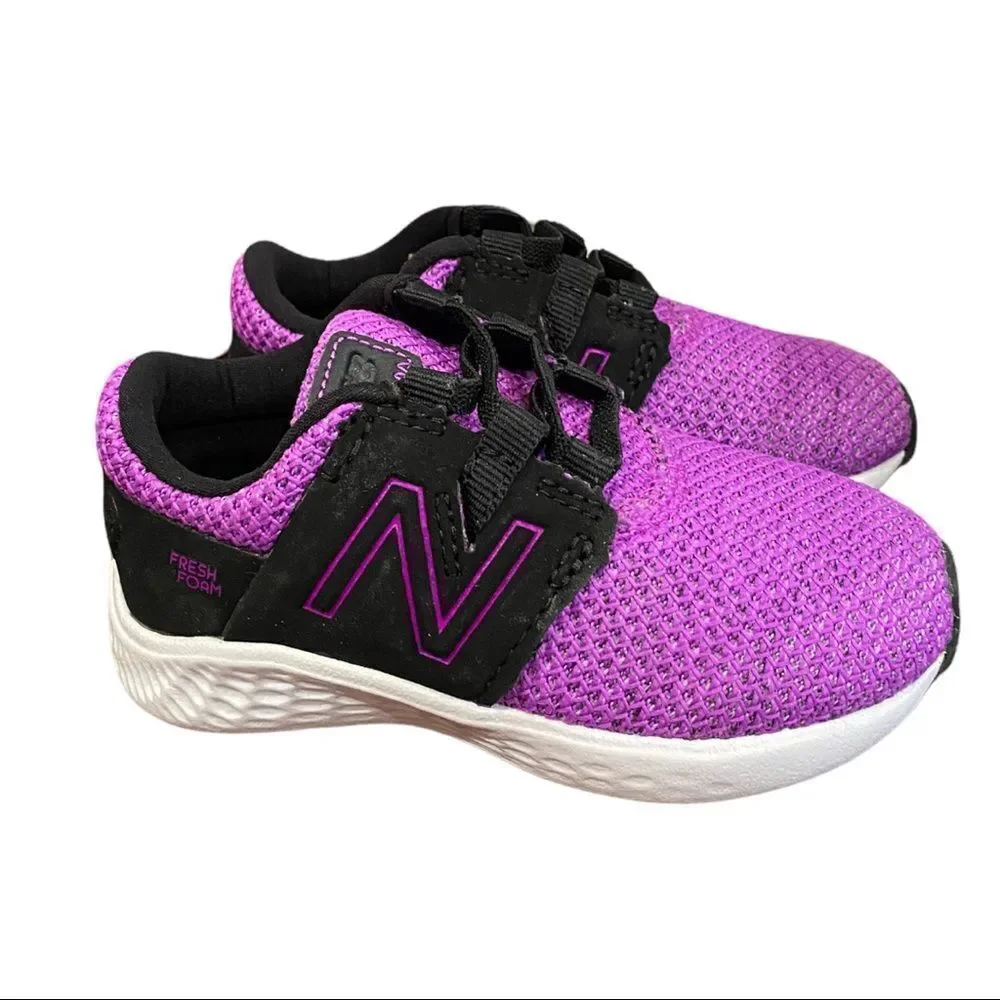 NEW in Box New Balance Purple Black Infant No Tie Sneakers 6.5